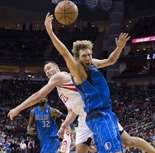 拒逆转！东契奇34+7+7，里夫斯24+5+4，詹姆斯绝杀，西部第四易主